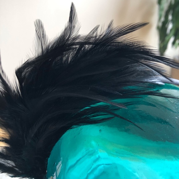 SOLD 20s Style Feather Headband - Picture 5 of 8
